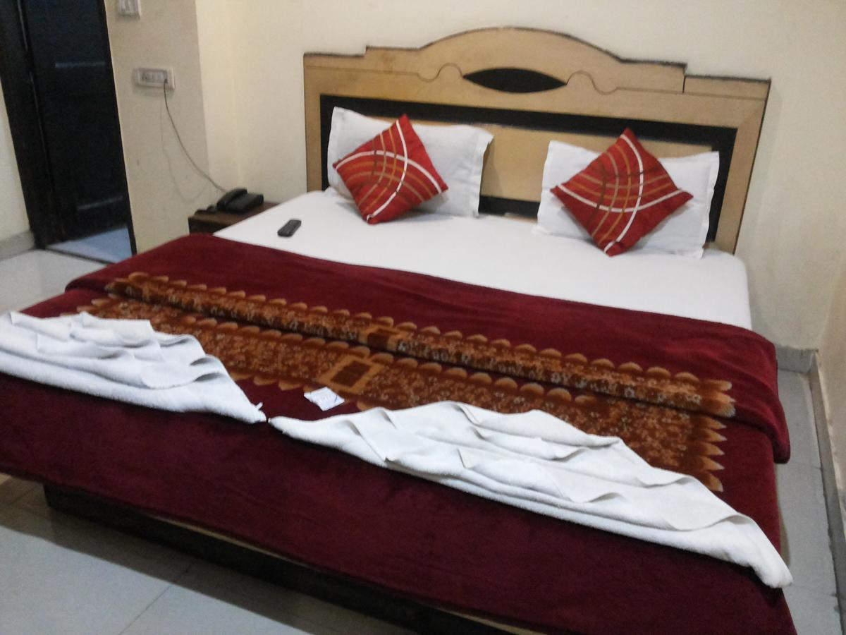 Star International Hotel New Delhi Ngoại thất bức ảnh